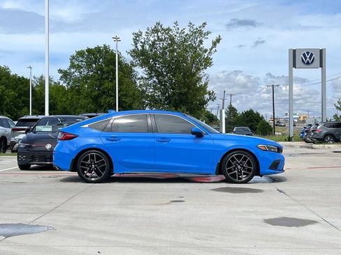 Used 2022 Honda Civic Sport Touring image 7