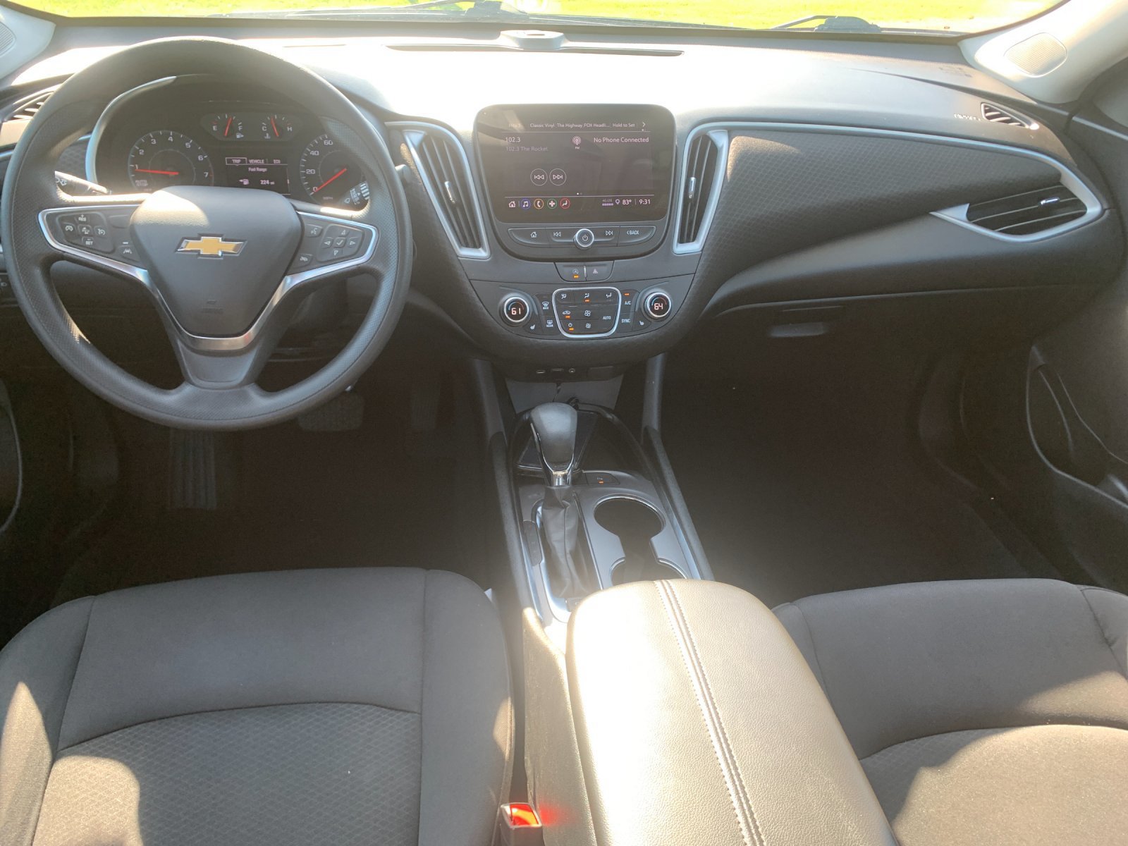 Used 2024 Chevrolet Malibu LT FWD image 17