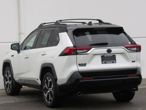 Certified 2022 Toyota RAV4 XSE image 5