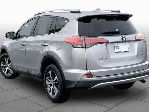 Used 2016 Toyota RAV4 XLE FWD image 12