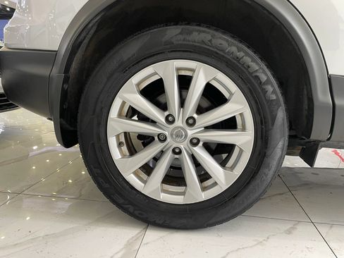 Used 2018 Nissan Rogue Sport SV AWD/4WD image 27