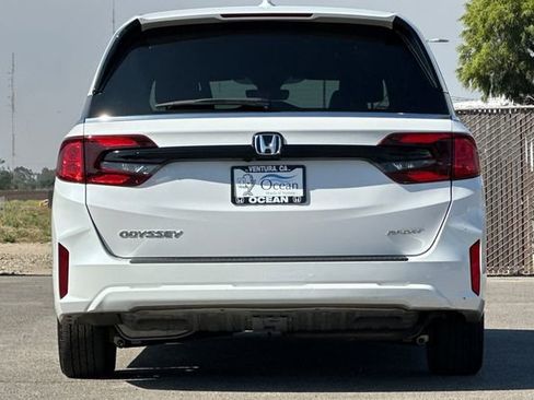 Used 2025 Honda Odyssey Sport-L image 5