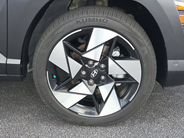 Certified 2024 Hyundai Kona Limited AWD/4WD image 24