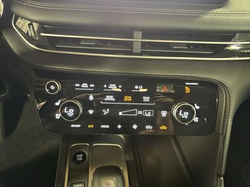 Certified 2026 INFINITI QX60 Luxe w/ Cargo Package image 25