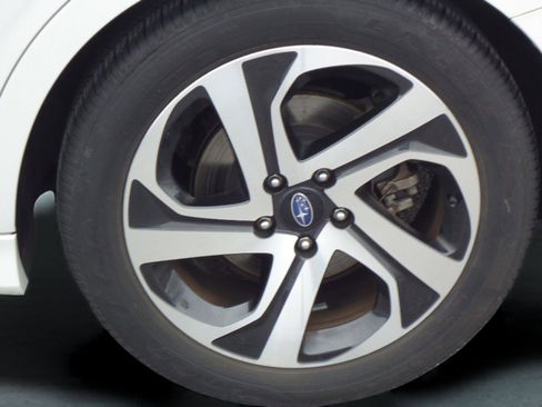 Used 2021 Subaru Legacy Limited image 9