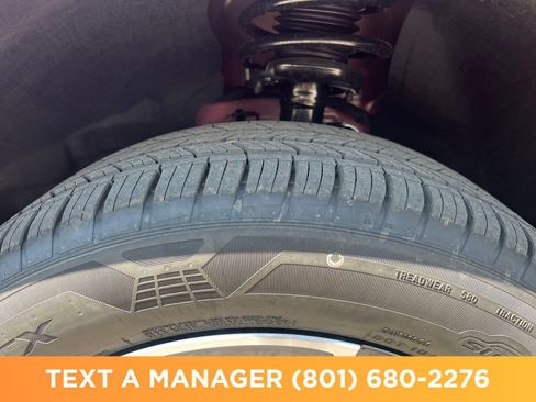 New 2026 Jeep Cherokee Laredo AWD/4WD image 25