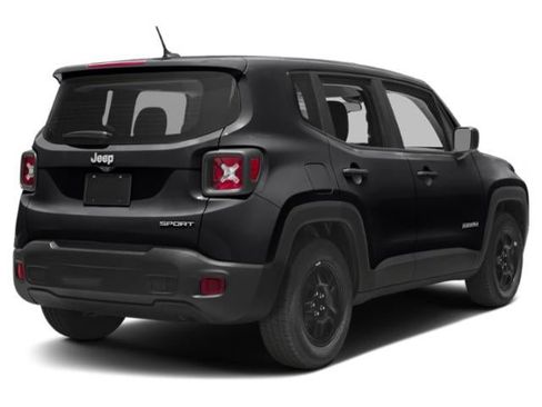 Used 2018 Jeep Renegade Latitude w/ Cold Weather Group AWD/4WD image 3