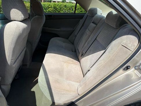Used 2003 Toyota Camry LE FWD image 8