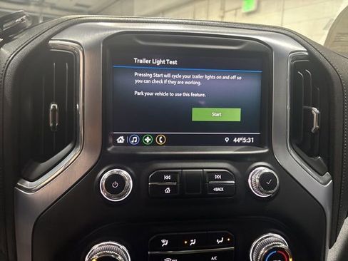 Used 2023 GMC Sierra 2500 SLE image 25