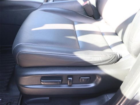 Used 2023 Honda Ridgeline RTL-E image 14