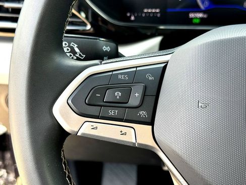 Used 2024 Volkswagen Taos S image 16