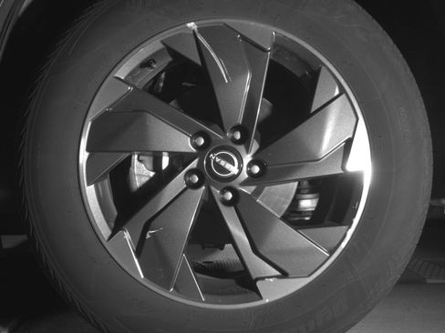 Used 2025 Nissan Rogue SV image 12