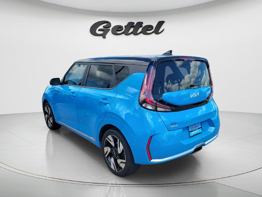 Used 2024 Kia Soul GT-Line FWD image 7