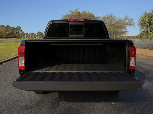 Used 2016 Nissan Frontier PRO-4X image 8