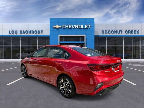 Used 2024 Kia Forte LXS FWD image 6