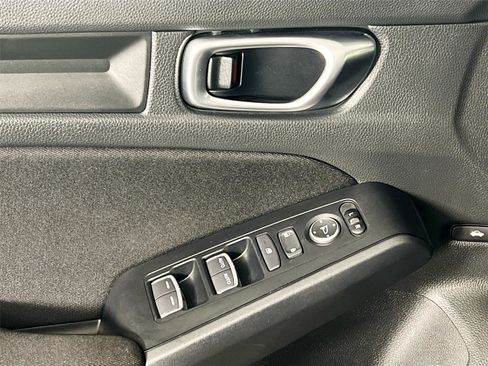 Used 2023 Honda Civic Sport image 19