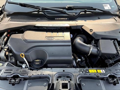 Used 2024 Land Rover Range Rover Evoque S AWD/4WD image 32