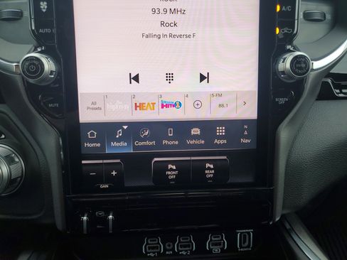 New 2026 RAM 1500 Laramie w/ Night Edition image 30