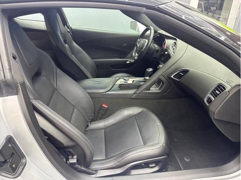 Used 2016 Chevrolet Corvette Stingray Coupe RWD image 20