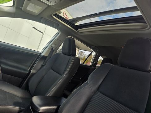 Used 2013 Toyota RAV4 XLE image 22
