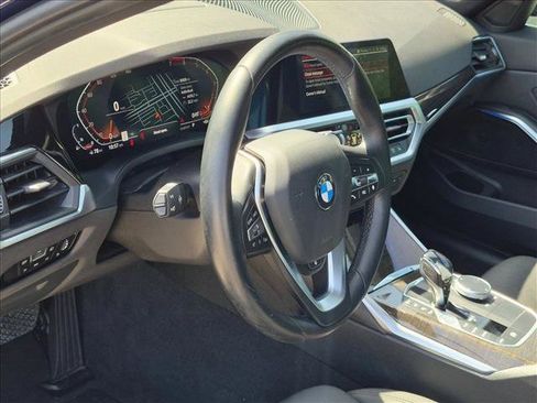 Used 2021 BMW 330i Sedan w/ Executive Package RWD image 9