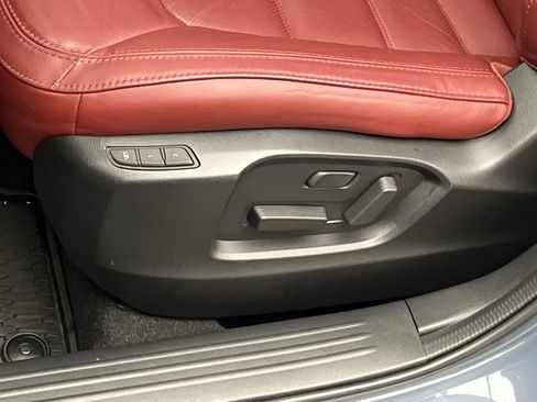 Certified 2023 MAZDA CX-5 Carbon Edition image 11