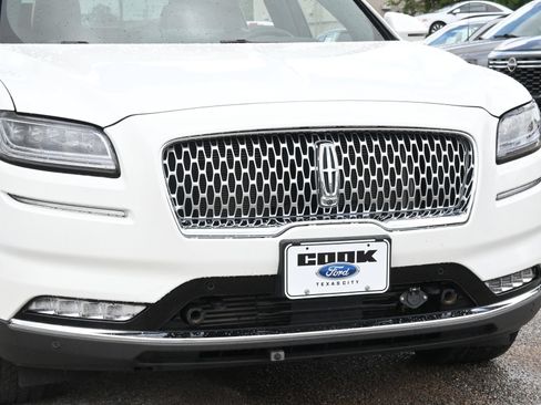 Used 2022 Lincoln Nautilus Reserve w/ Equipment Group 202A AWD/4WD image 25