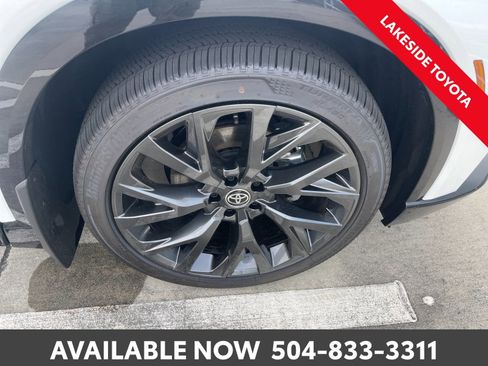 New 2025 Toyota Crown Signia image 13