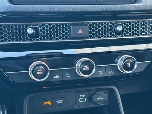 Used 2024 Honda Civic Sport image 23