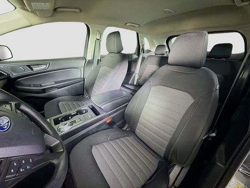 Used 2024 Ford Edge SE AWD/4WD image 13
