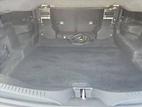Used 2018 Mercedes-Benz E 400 4MATIC Cabriolet image 6