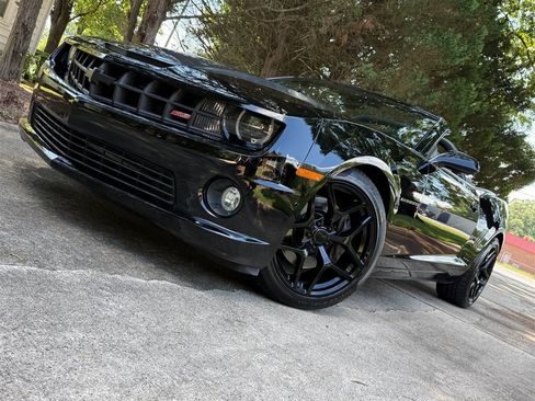 Used 2012 Chevrolet Camaro SS w/ RS Package RWD image 8