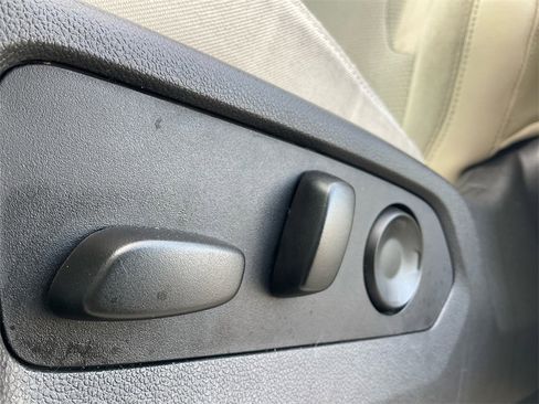 Used 2022 Buick Envision Preferred w/ Safety Package image 34