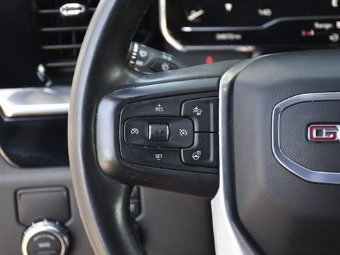 Used 2025 GMC Sierra 1500 SLT RWD image 8