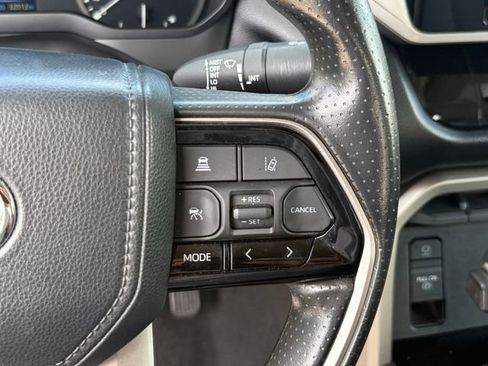 Used 2024 Toyota Tundra SR5 AWD/4WD image 15