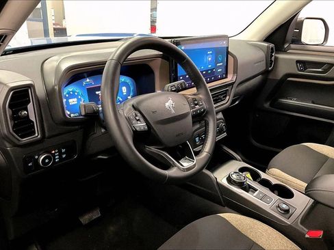 Certified 2025 Ford Bronco Sport Big Bend w/ Convenience Package image 12