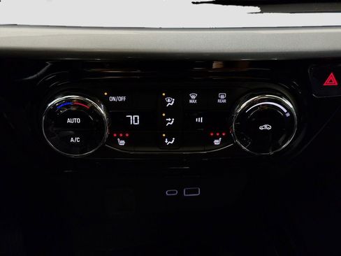 New 2026 Chevrolet Trax LT w/ Driver Confidence Package image 15