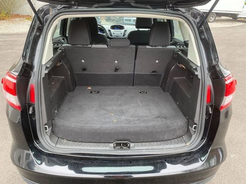 Used 2017 Ford C-MAX SE image 25