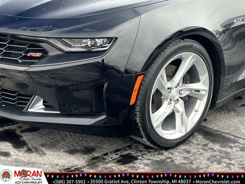 Certified 2023 Chevrolet Camaro LT w/ RS Package image 9