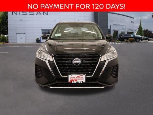 New 2025 Nissan Kicks Play S image 6