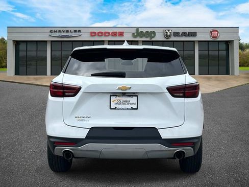Used 2025 Chevrolet Blazer LT FWD image 5