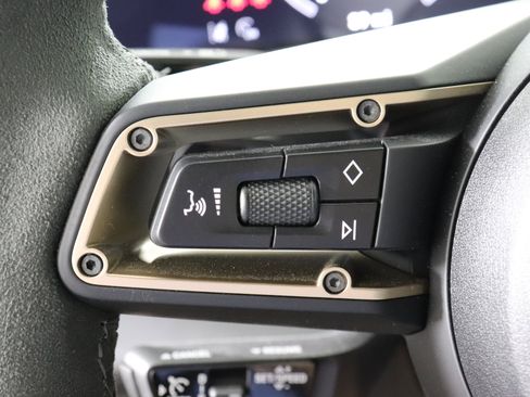 Used 2025 Porsche Taycan 4S image 35