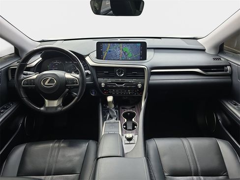 Used 2022 Lexus RX 450hL Luxury image 9
