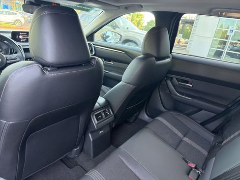 Used 2026 MAZDA CX-50 2.5 Hybrid w/ Preferred Pkg AWD/4WD image 9