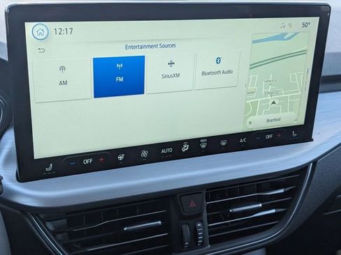 New 2026 Ford Escape SE w/ PHEV Premium Package FWD image 24