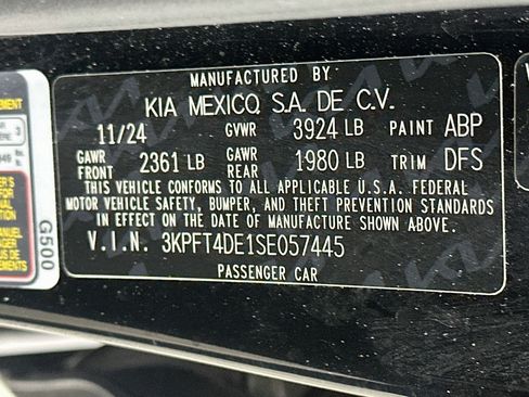 Used 2025 Kia K4 FWD image 12