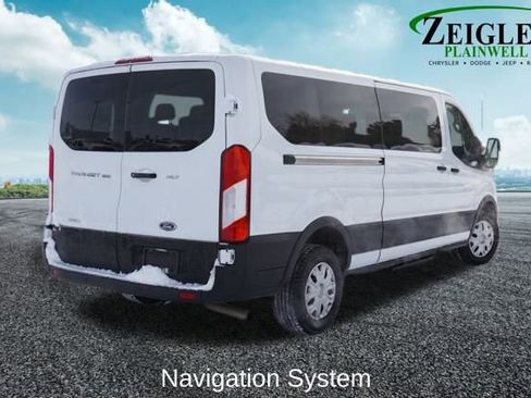 Used 2023 Ford Transit 350 XLT image 3