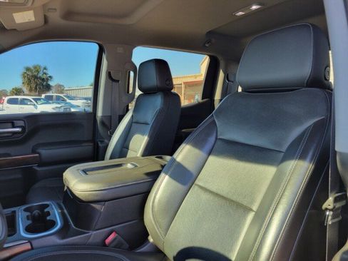 Used 2019 GMC Sierra 1500 SLT image 12