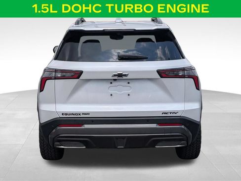 Used 2025 Chevrolet Equinox ACTIV w/ Safety and Technology Package AWD/4WD image 9