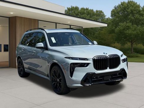 New 2026 BMW X7 xDrive40i w/ M Sport Package image 6